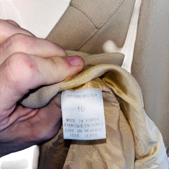 Tahari Petite Womens Two-Piece Suit Set Size M Beige 100% Polyester Buttoned Jac - Picture 6 of 16